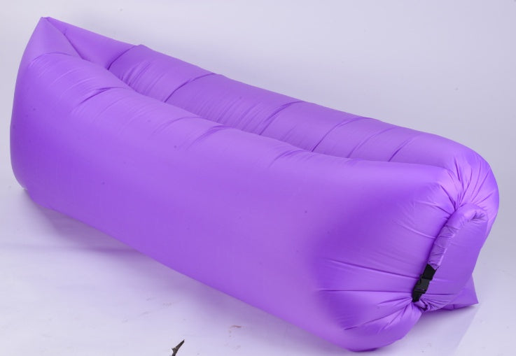 Self-inflating deckchair for picnics and the beach.